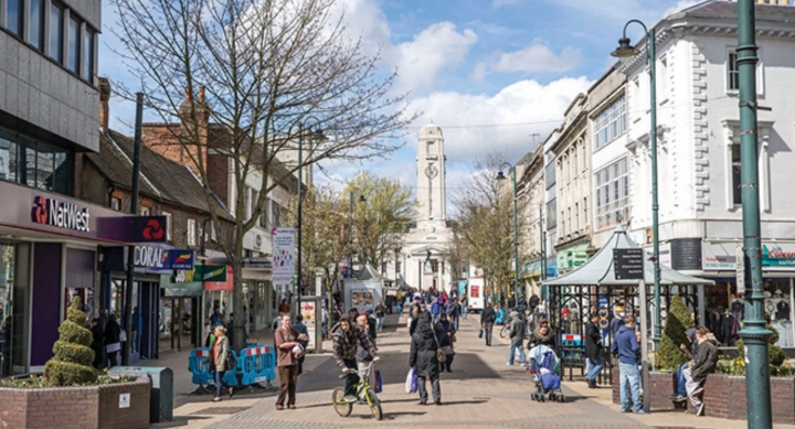 Luton 1
