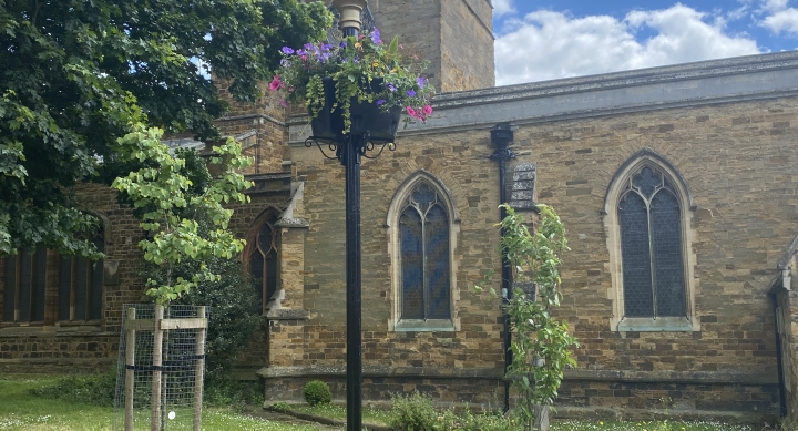 St Giles Churchyard Planters With Baskets (2)